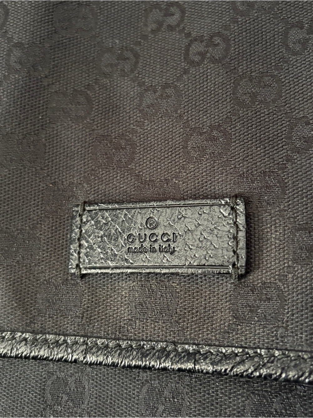 Gucci Black Messenger Bag with Green-Red Web Strap - Picture 9 of 11